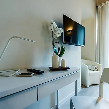 Luxuryenne 게스트하우스 4*