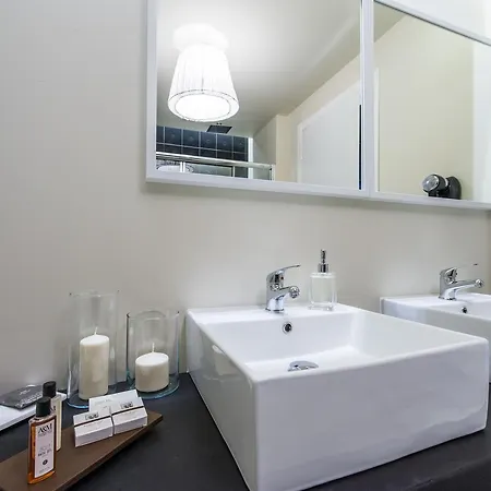 Casa de hóspedes Luxuryenne 4*