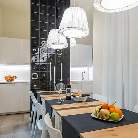 게스트하우스 Luxuryenne 4*