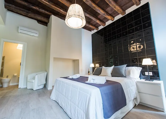 Гостевой дом Luxuryenne 4*