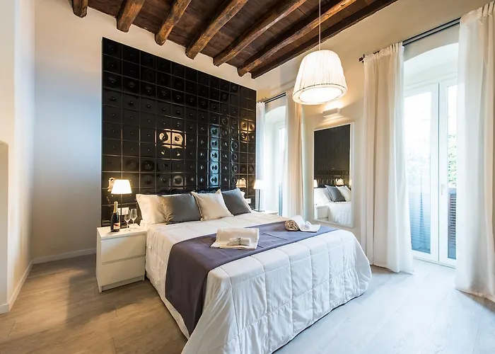 Гостевой дом Luxuryenne 4*